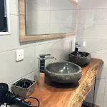 Alba Nocleg ze śniadaniem 4*