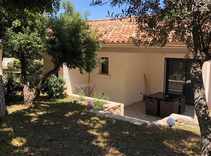 Alba Bonifacio (Corsica)