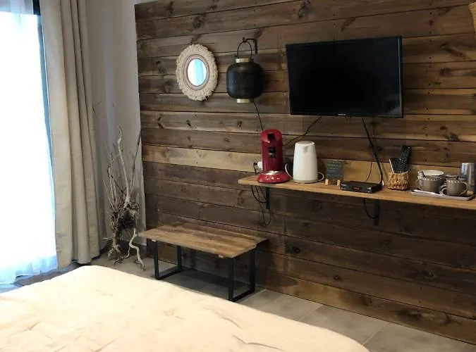 Alba Oda ve Kahvaltı